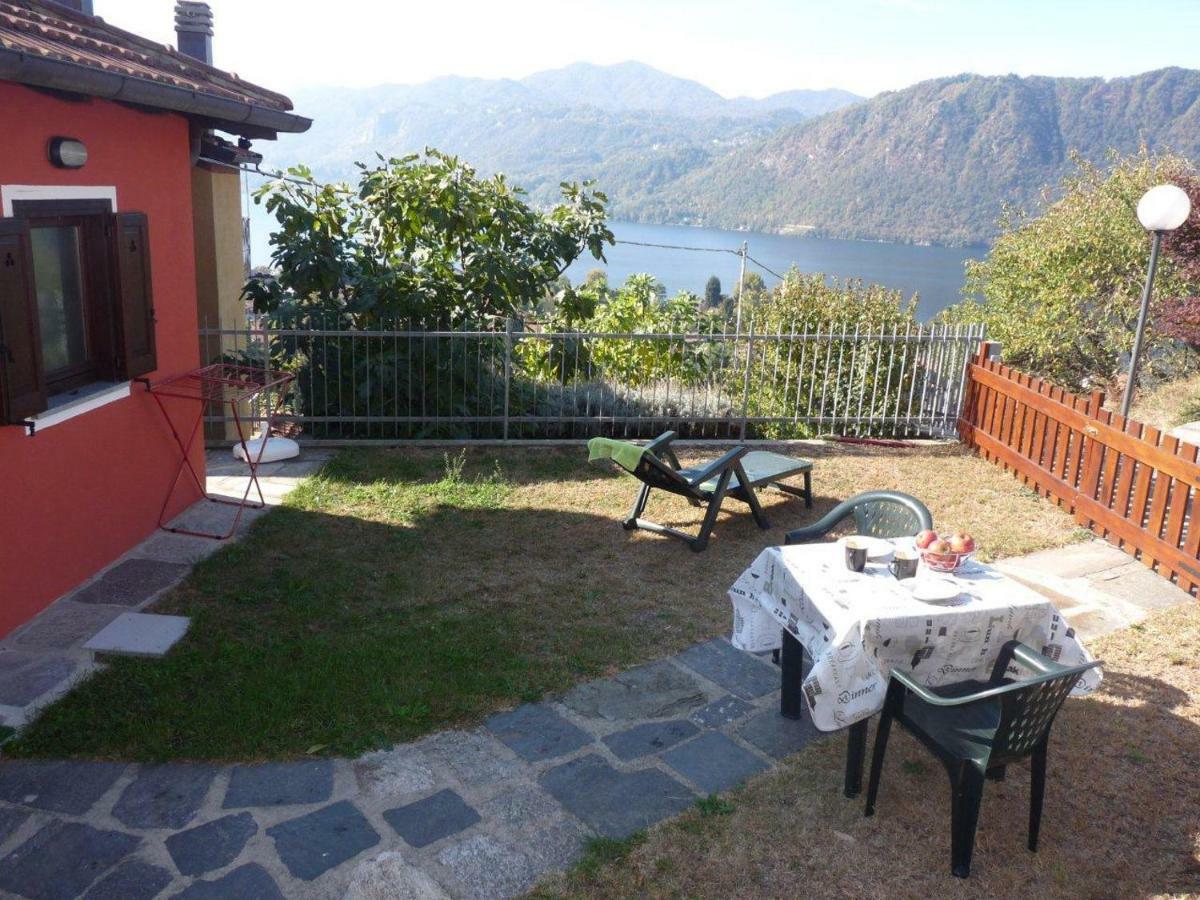 Il Basciutin Apartamento Pettenasco Exterior foto
